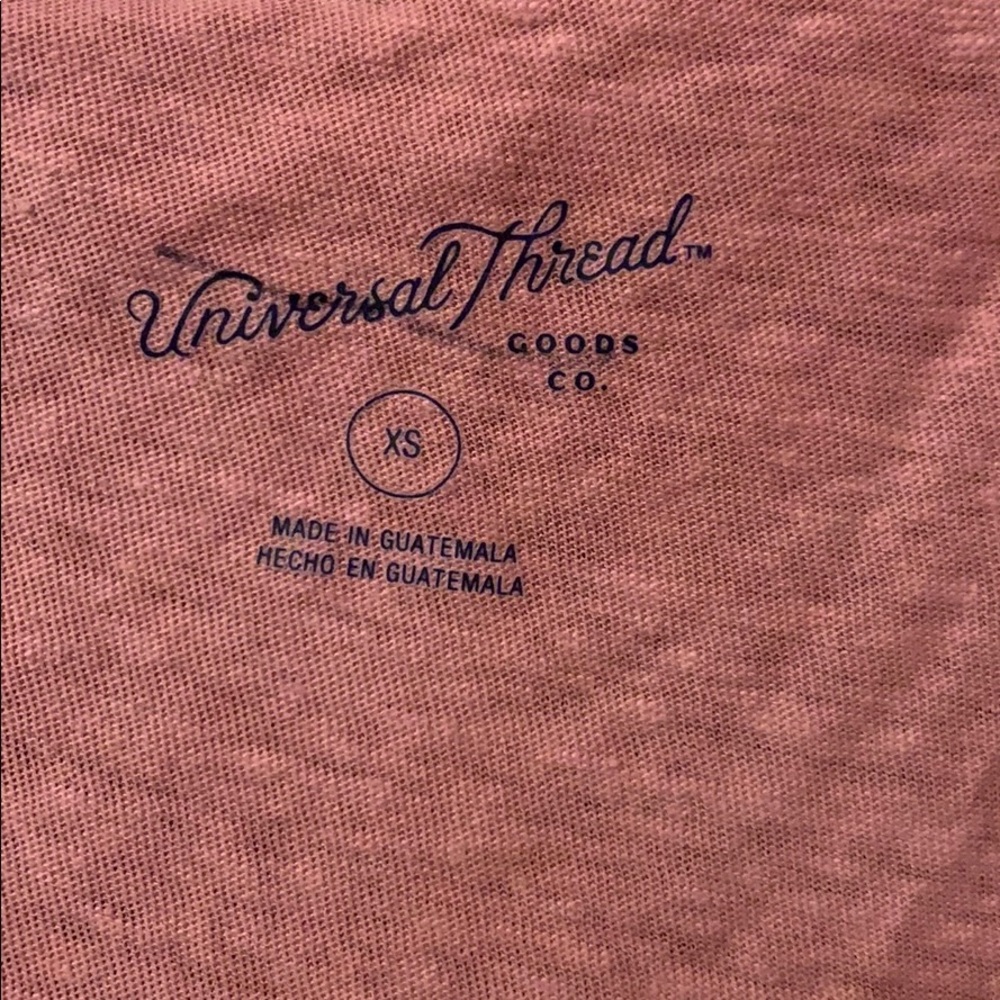 Universal Threads - Picture 2 of 2